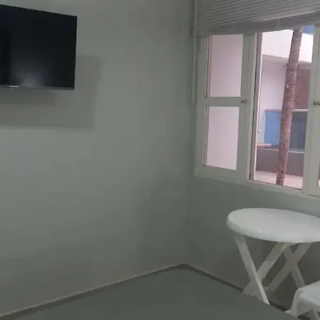 In - Bm-6 Near The Sea With Air Conditioning And Wifi Lodge *